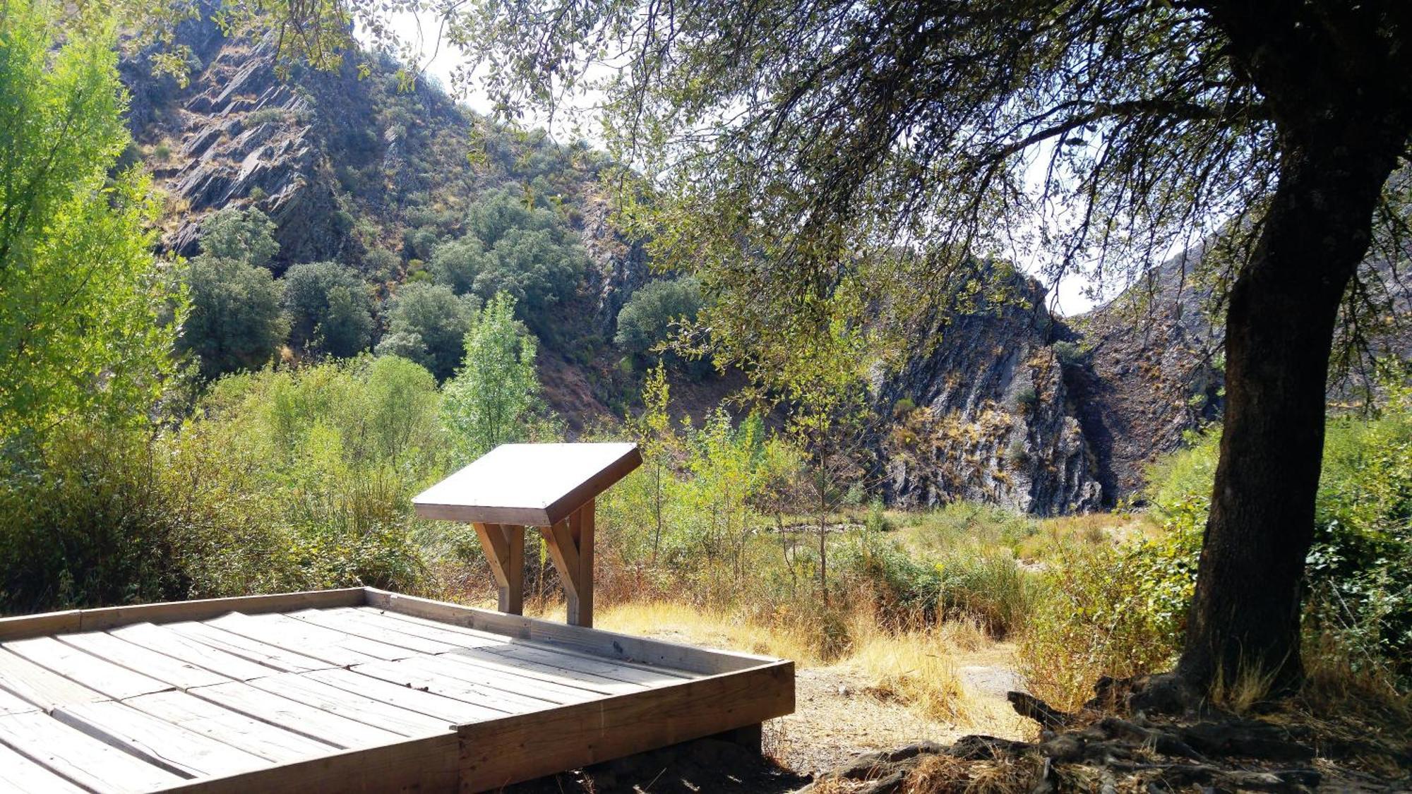 Casa Con Piscina En Parque Nacional De Cabaneros Navas de Estena ภายนอก รูปภาพ